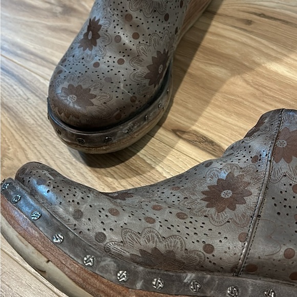 AS98 Savina SZ41 - Picture 3 of 5